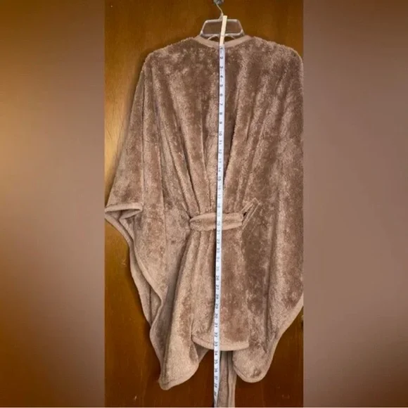 Sherpa Belted Ruana - Picture 4 of 4